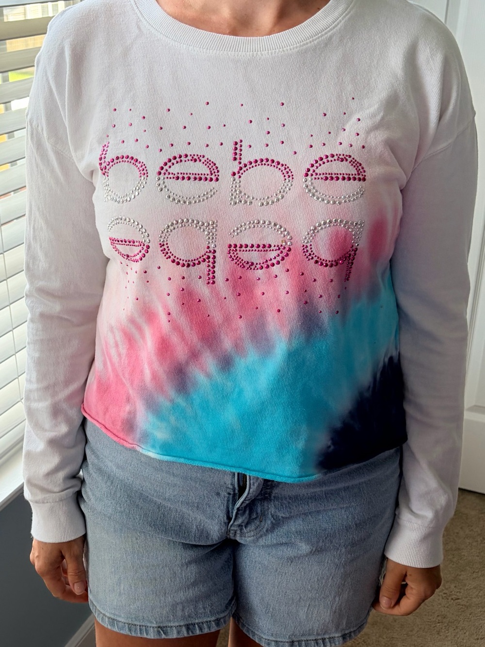 bebe Girls Y2K Retro Tie-Dye Rhinestone Long Sleeve Sweatshirt L Girls/S Womens